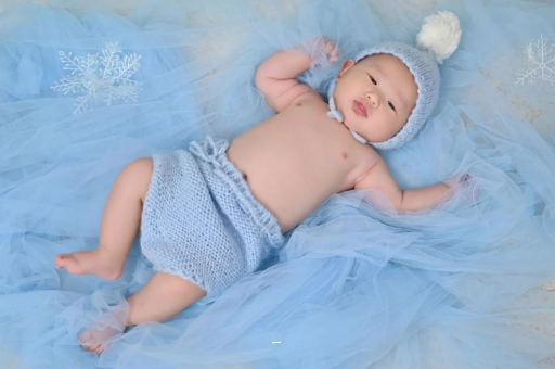 南漳摸孕妇肚子沾喜气